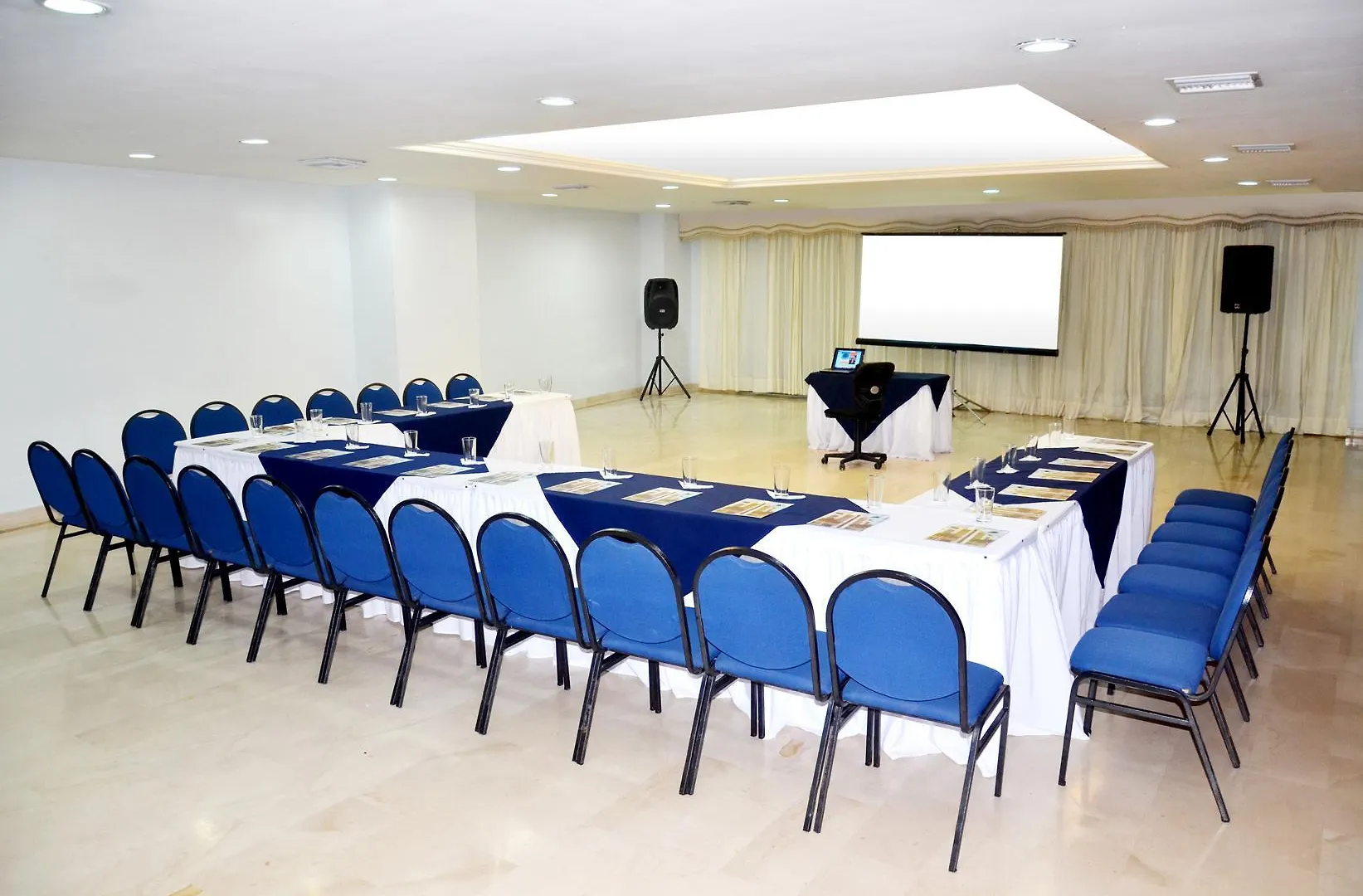 Hotel Suite Continental Barranquilla